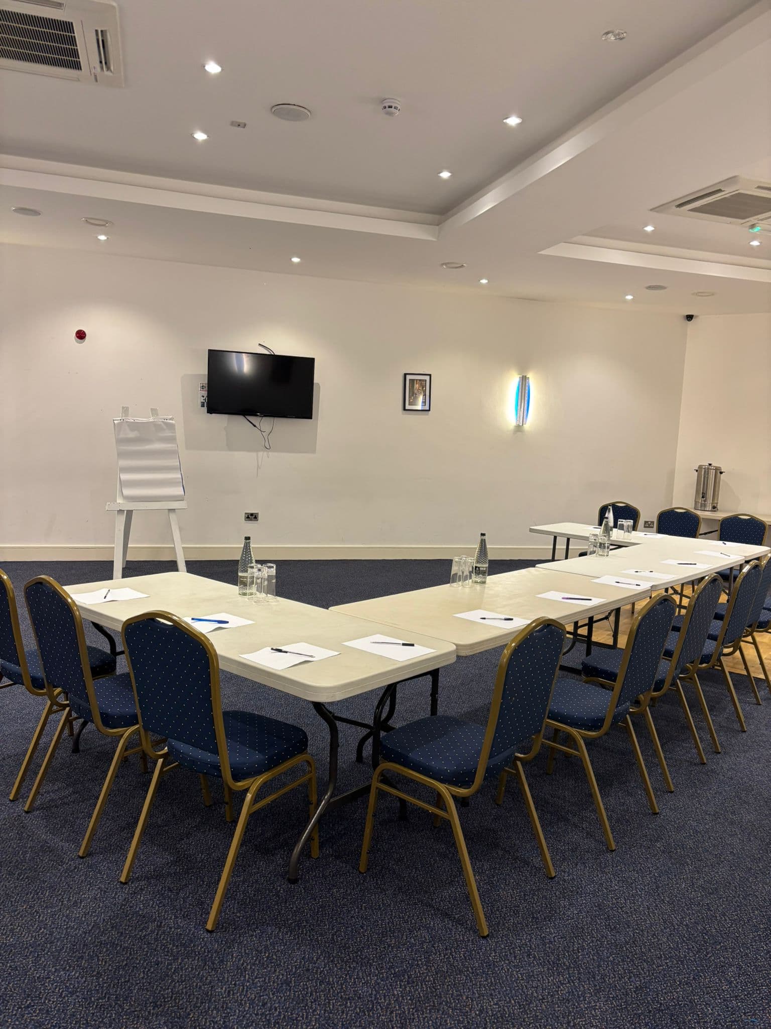 The Venue/1881 Lounge Urmston