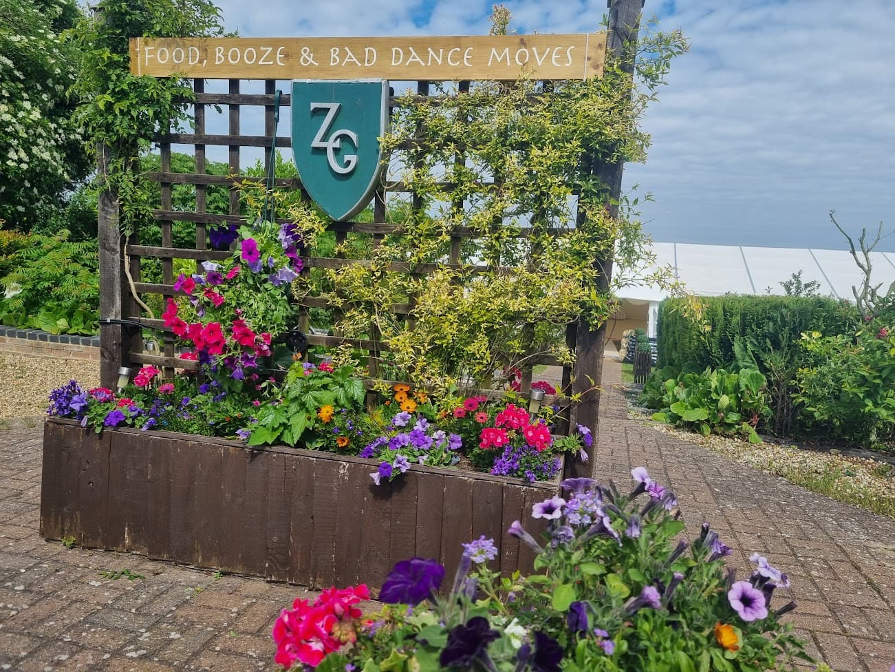 Zinnia Gardens