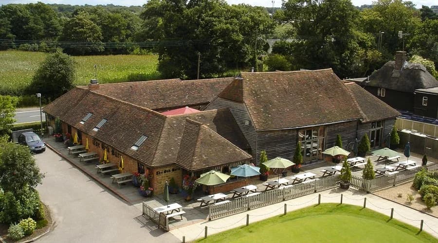 The Oak Barn Bar & Restaurant