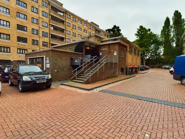 Amwell Court Community Hall