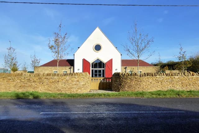 Bletchingdon Village Hall: Village Hall and school, Bletchingdon