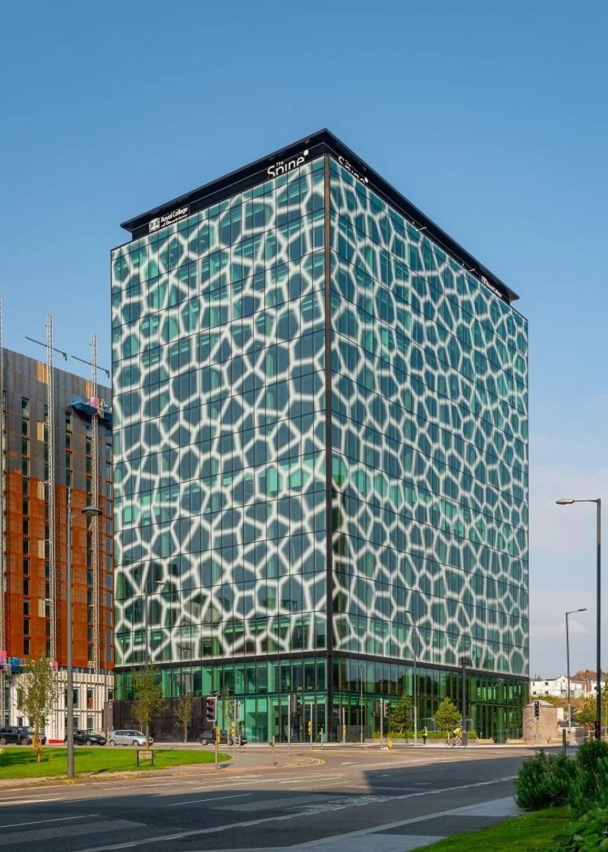 The Spine Building