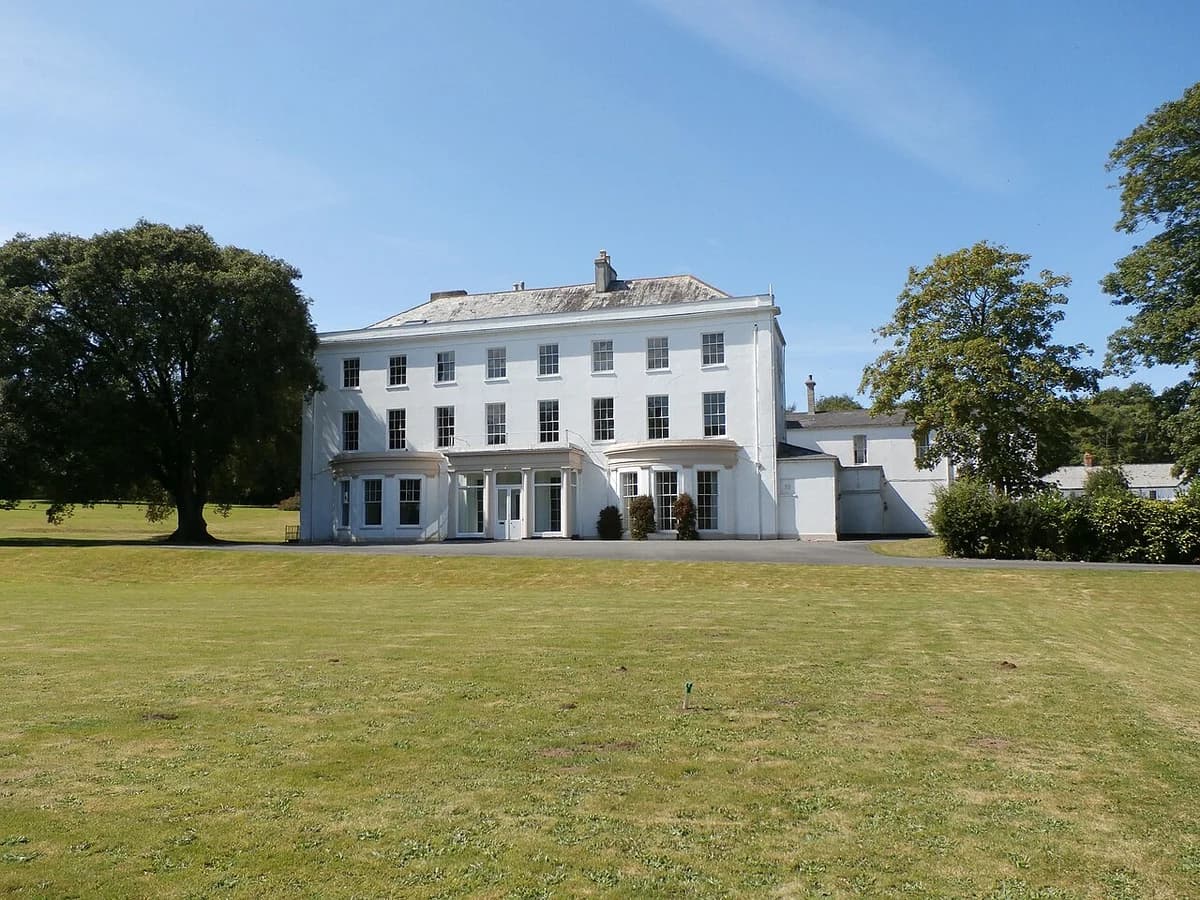 Moreton House