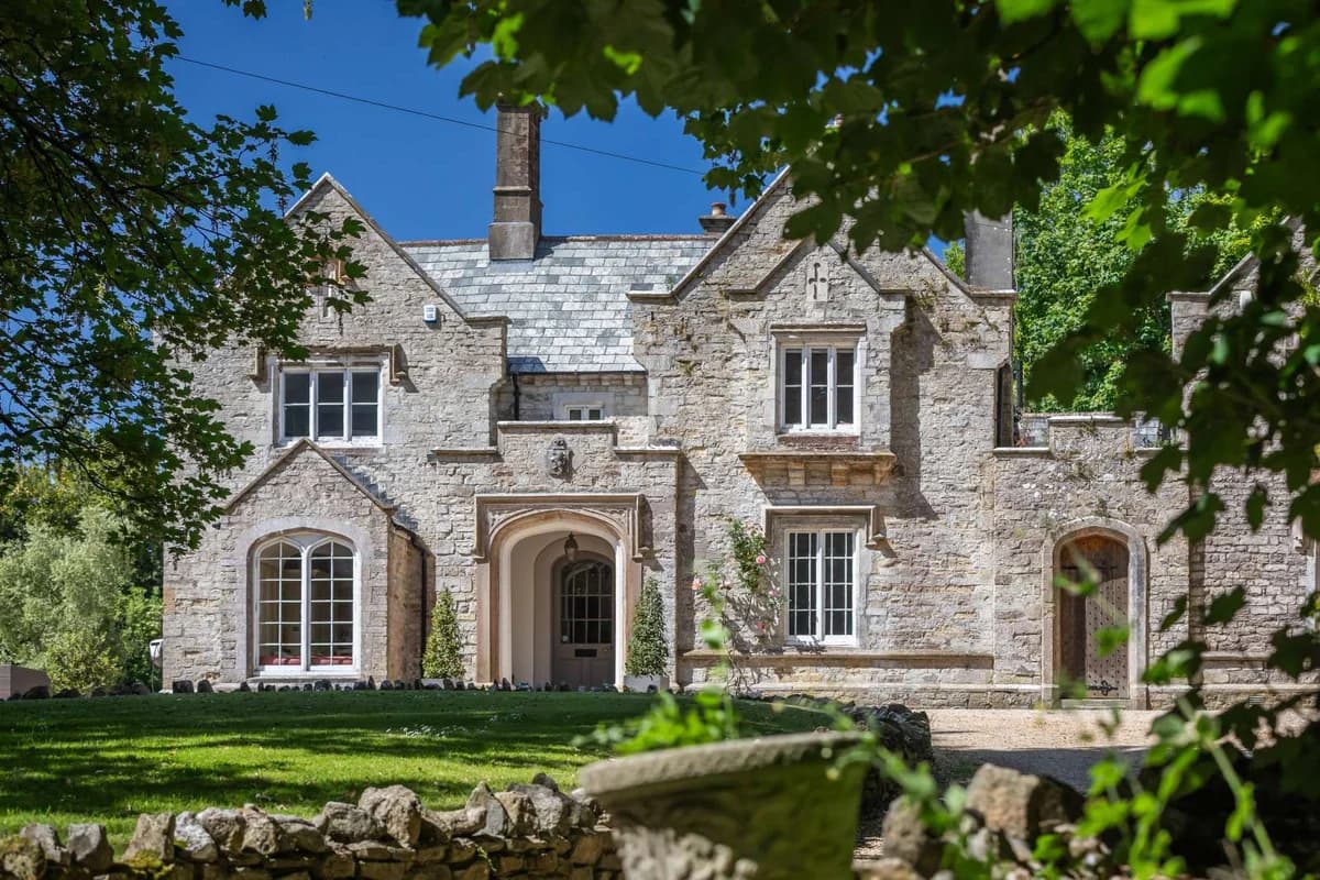 Upwey House