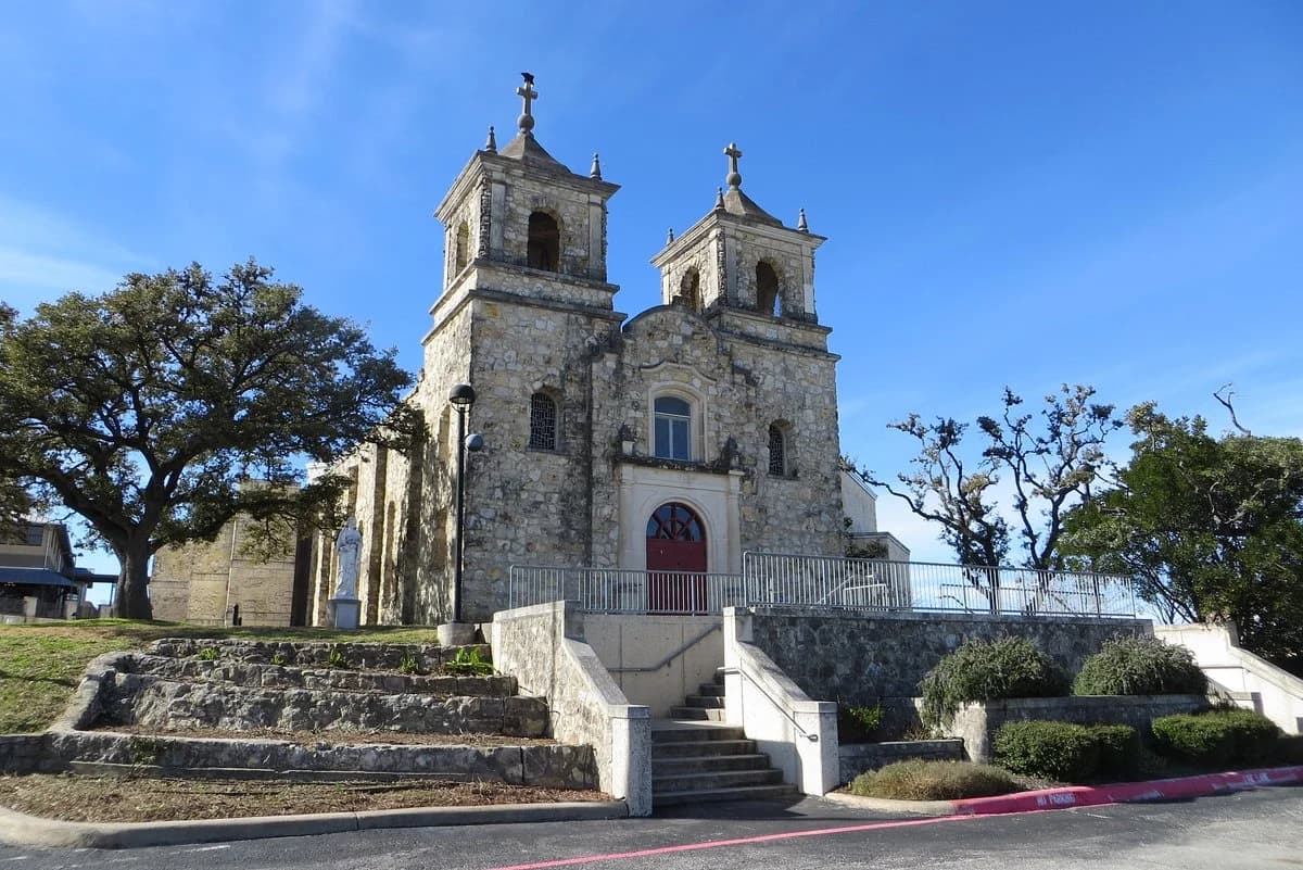 St Peter the Apostle Church