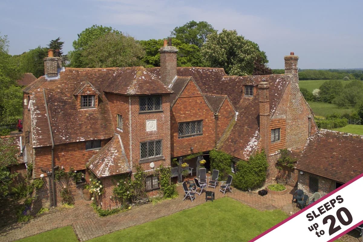 Pekes Manor
