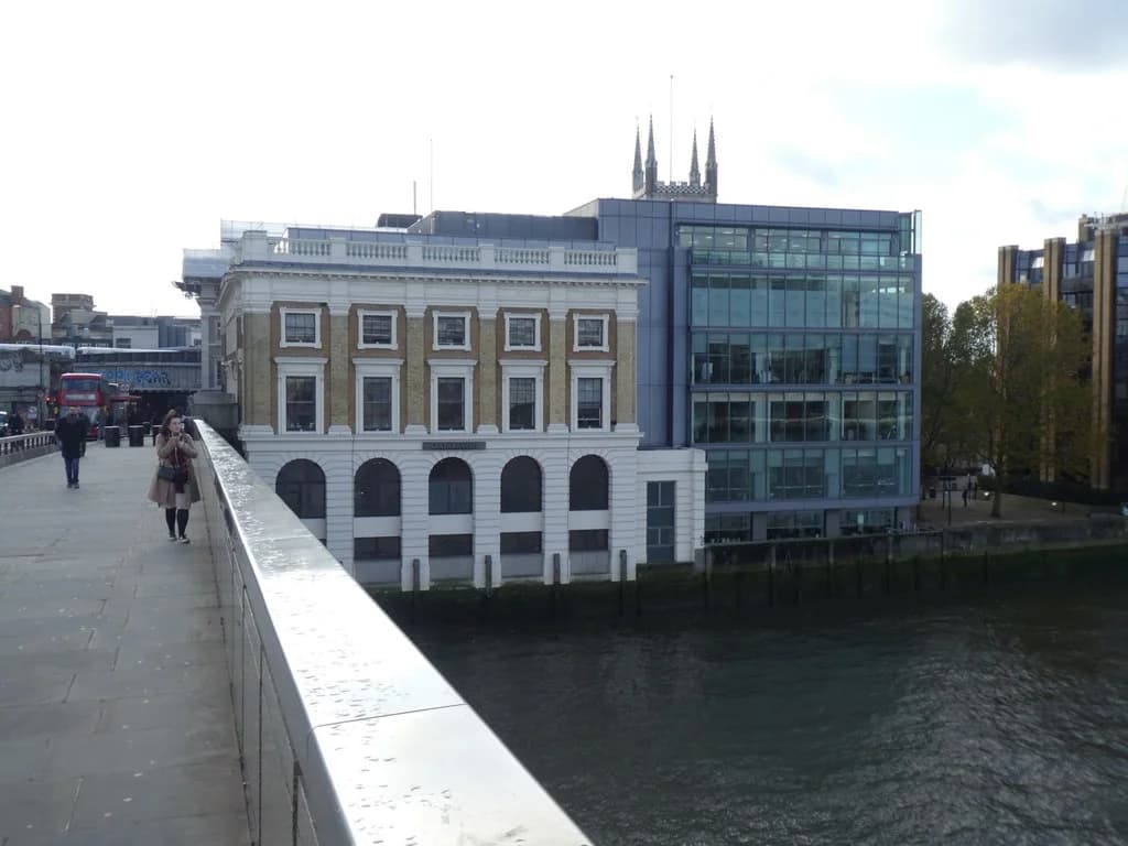 Glaziers Hall: The riverside facade of Glaziers Hall
