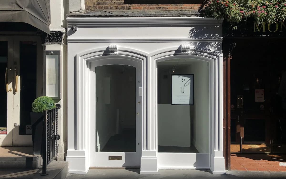 19 Greek Street