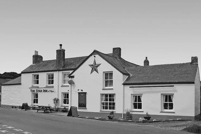 The Star Inn Vogue Limited