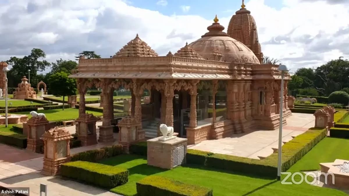 Derasar at Oshwal Centre