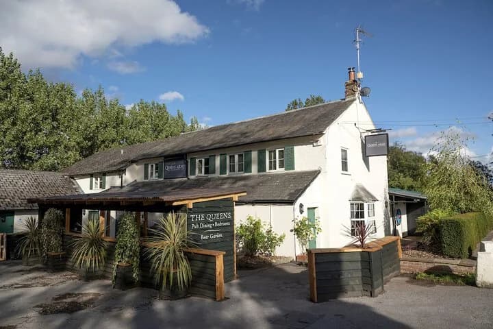 The Queens Lodge | East Garston