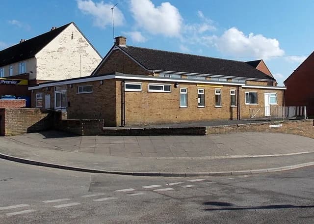 Cashes Green Community Centre: Cashes Green Community Centre, Stroud
