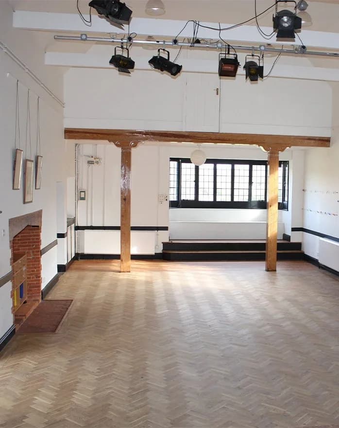 The Tilford Institute, Tilford Village Hall