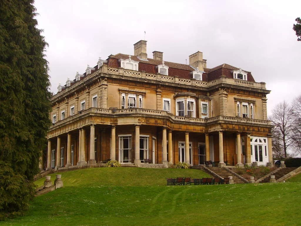 Headington Hill Hall - Oxford Brookes University