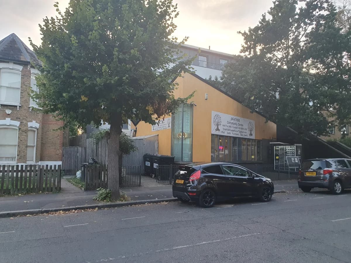 Oak Tree Community Centre Ltd