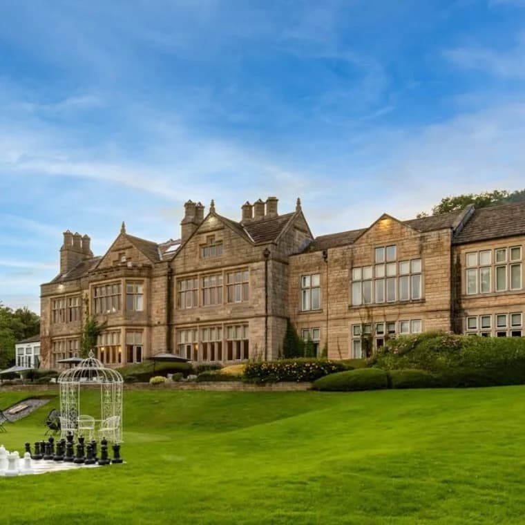 Fixby Hall