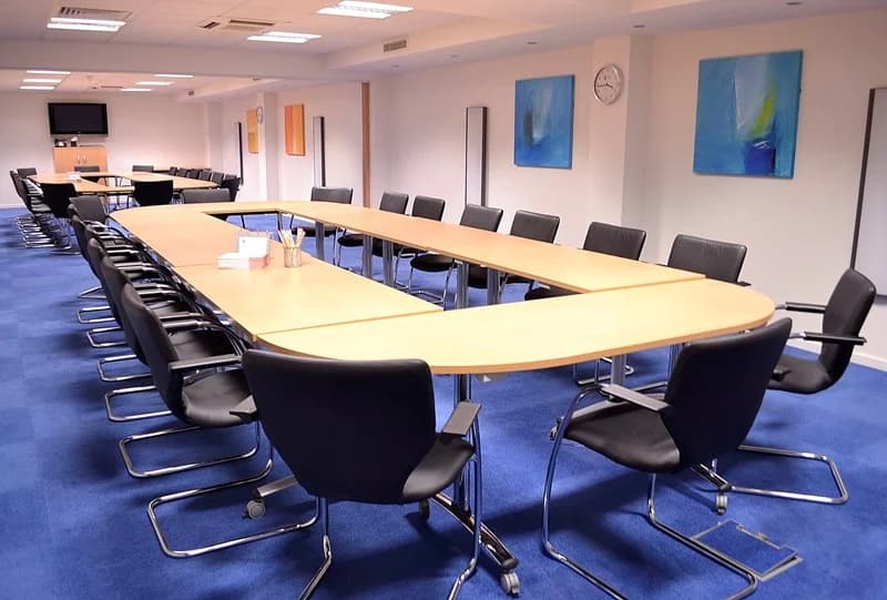 &Meetings Minories | Meeting Rooms London