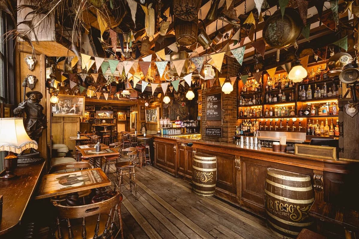 Mr Fogg's Tavern