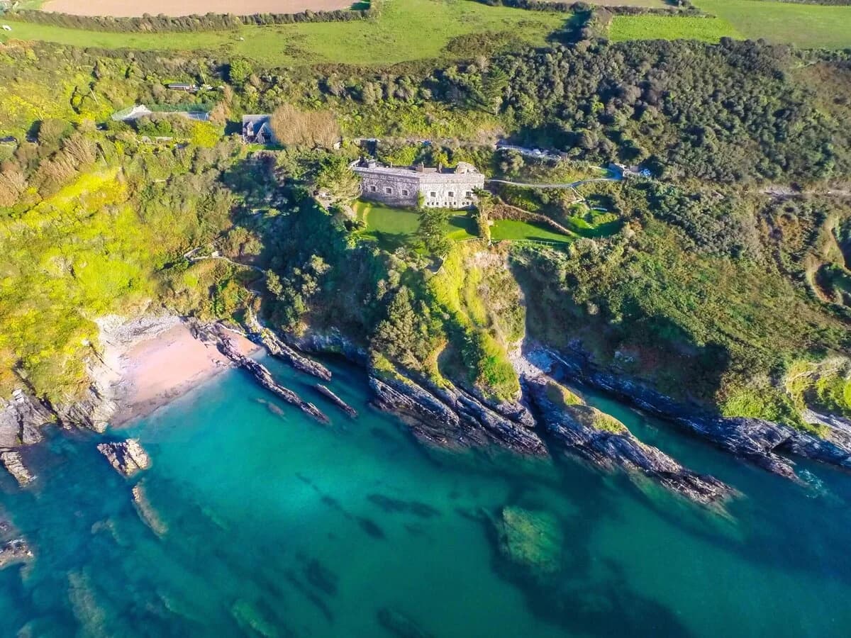Polhawn Fort