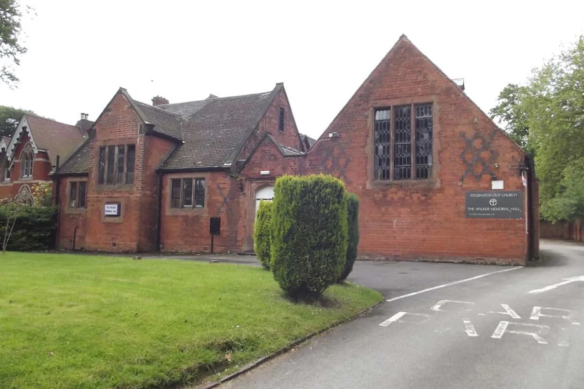 Walker Memorial Hall