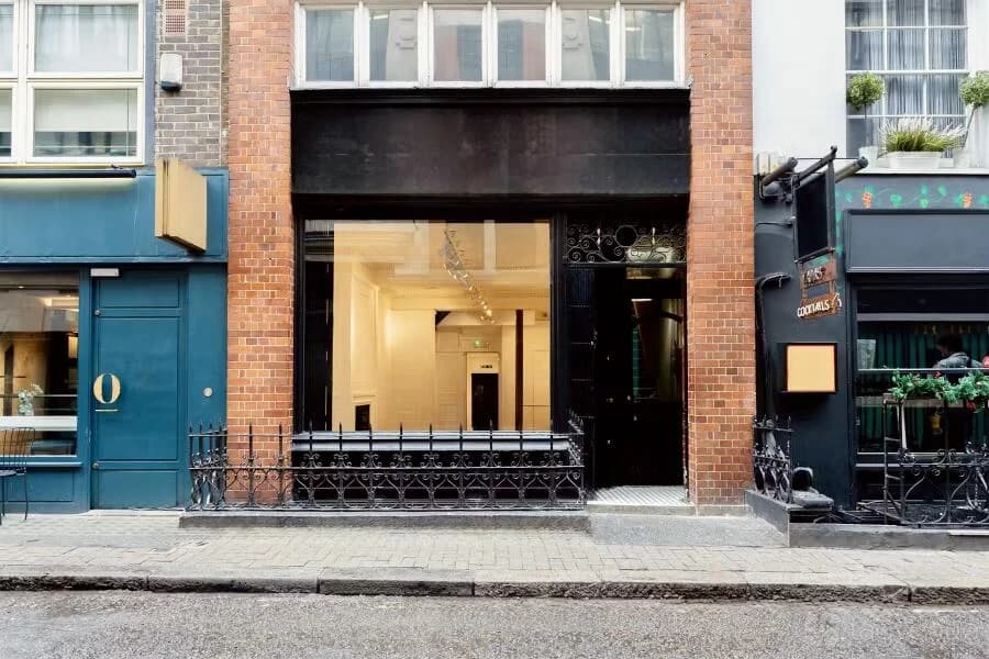 15 Bateman Street