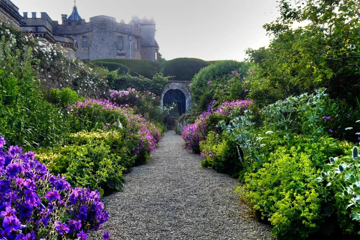 Rousham House & Gardens
