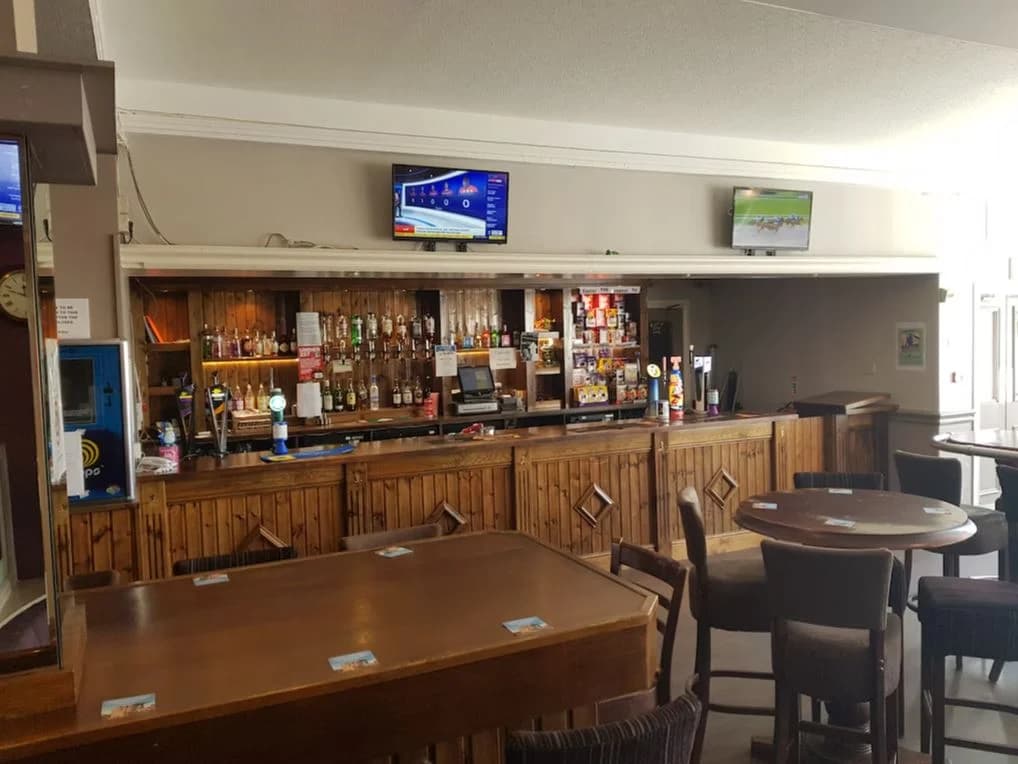 The Murray Bar
