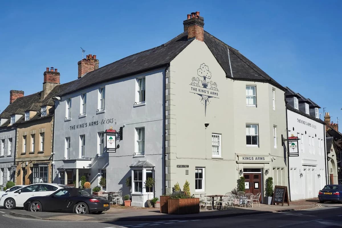 The King's Arms, Woodstock