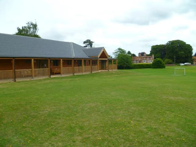 Moulsford Pavilion: Moulsford pavilion