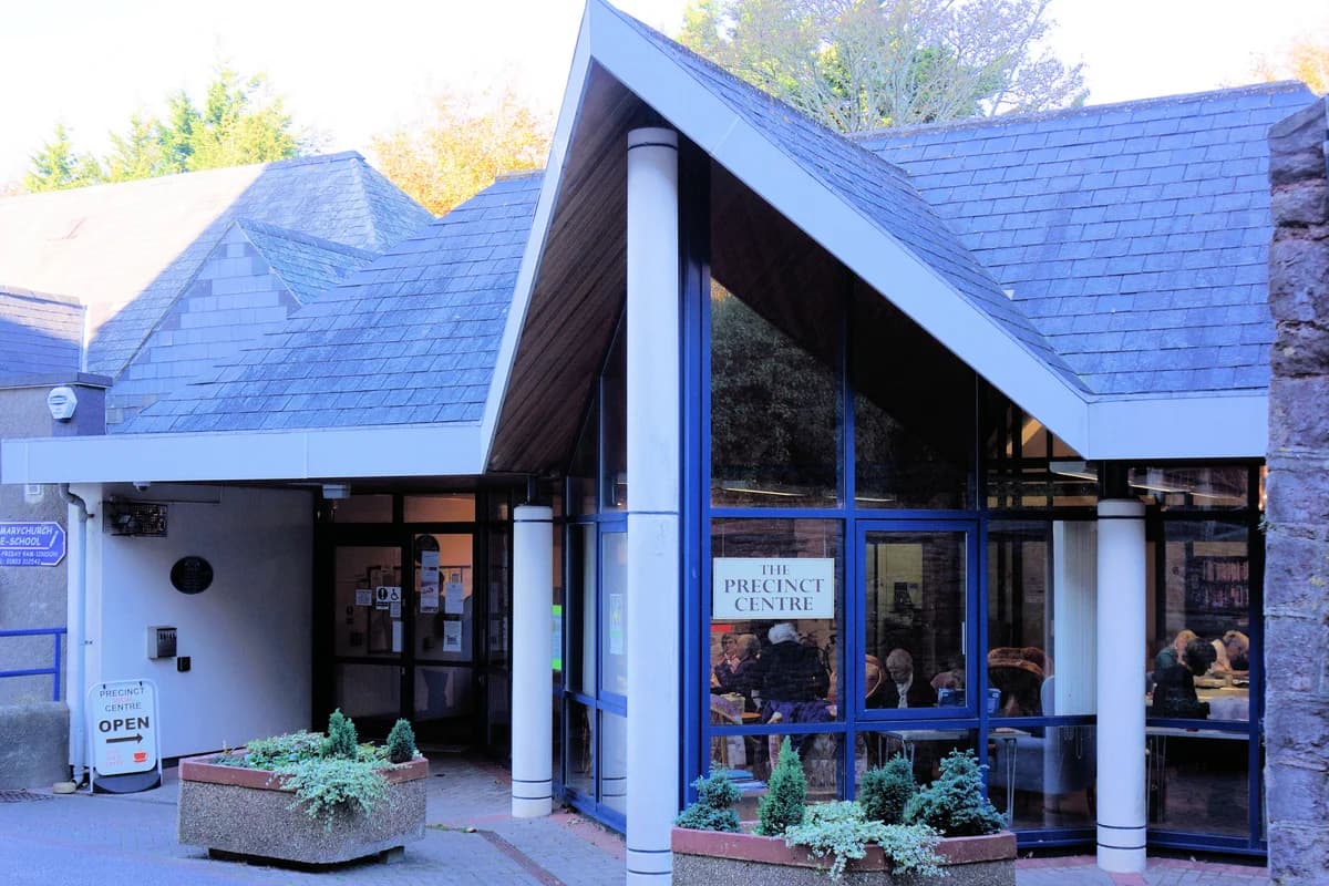 Precinct Centre