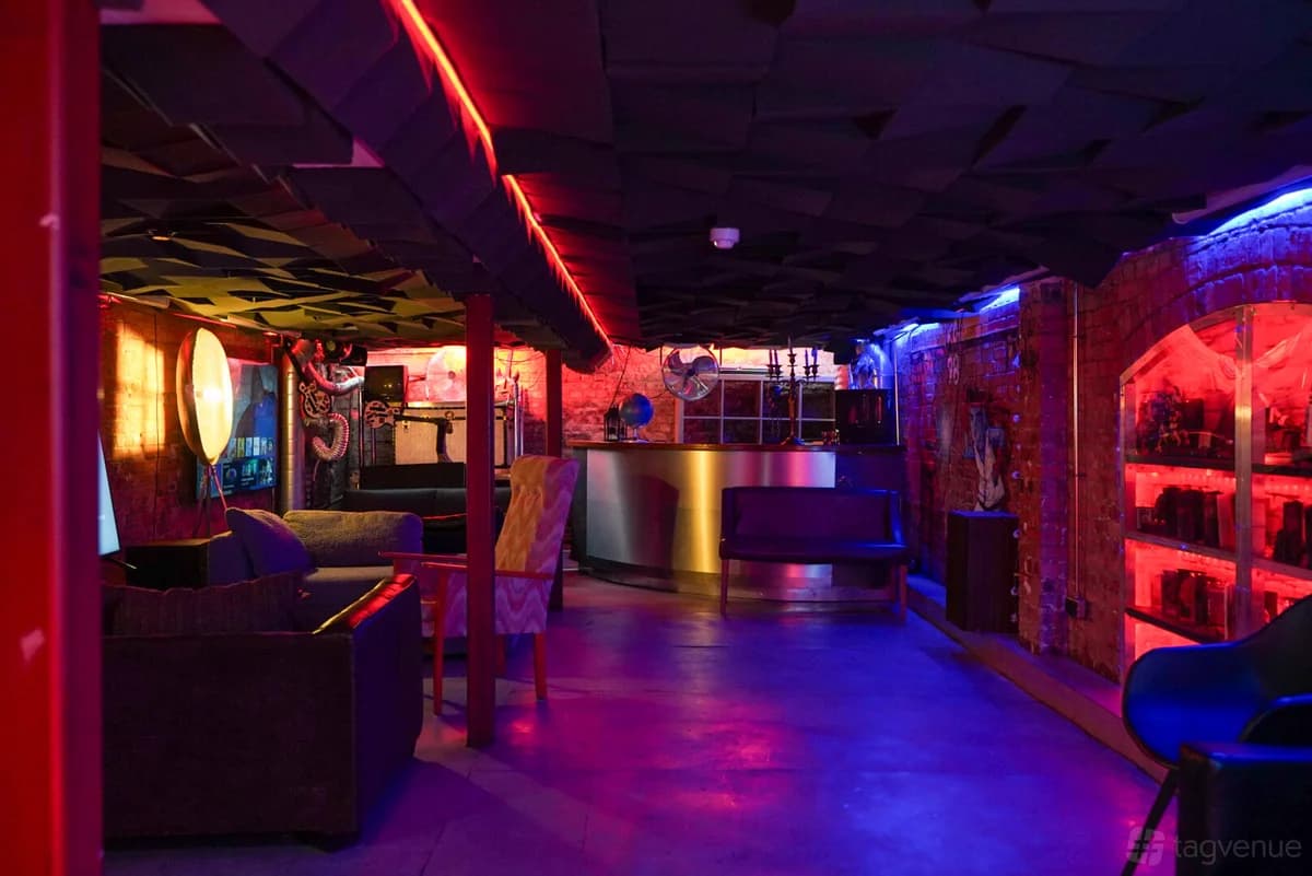 Zombie Games Cafe & Bar