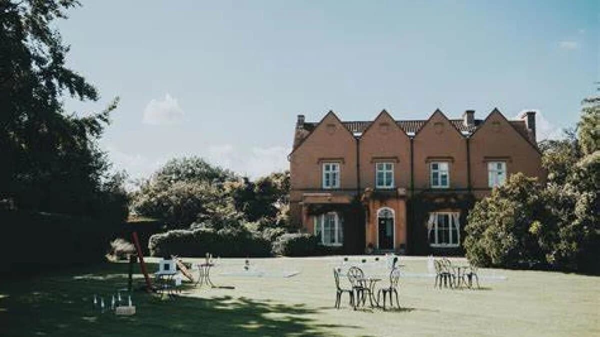 Nurstead Court