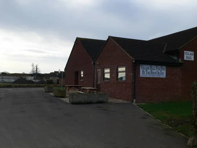 Bushton Village Hall: Bushton Village Hall