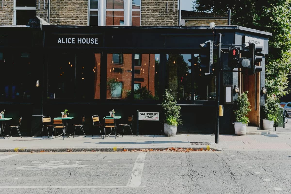 Alice House Queen's Park