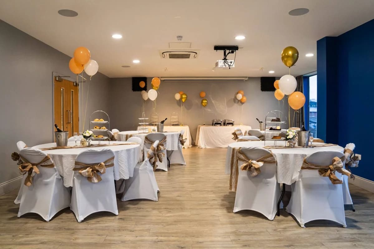 Searle Sports and Social Club (function hall hire)