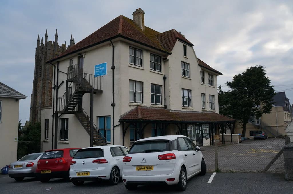 Mount Wise Centre: Newquay's Young People's Centre on Mount Wise