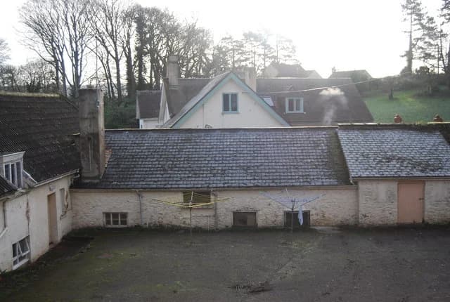 Croydon Hall: Old Courtyard, Croydon Hall