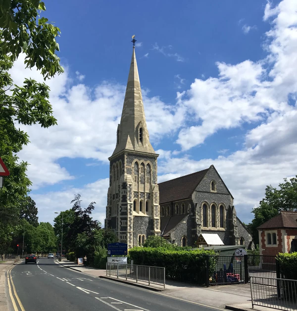 All Saints Church, Oakleigh Park N20