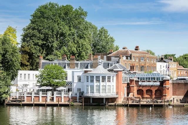 The Mitre Hotel, Hampton Court