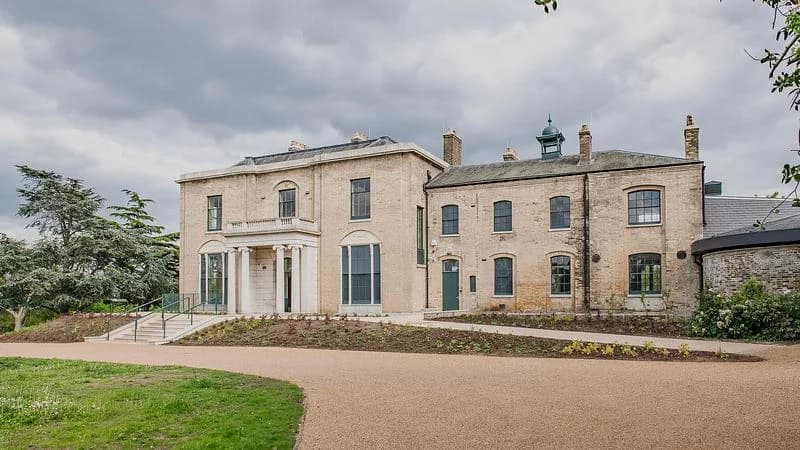 Brockwell Hall