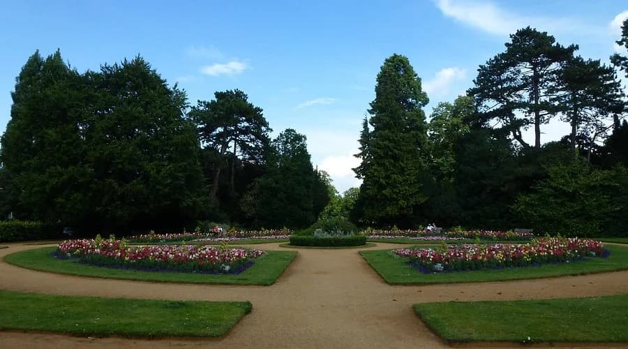 Abbey Gardens