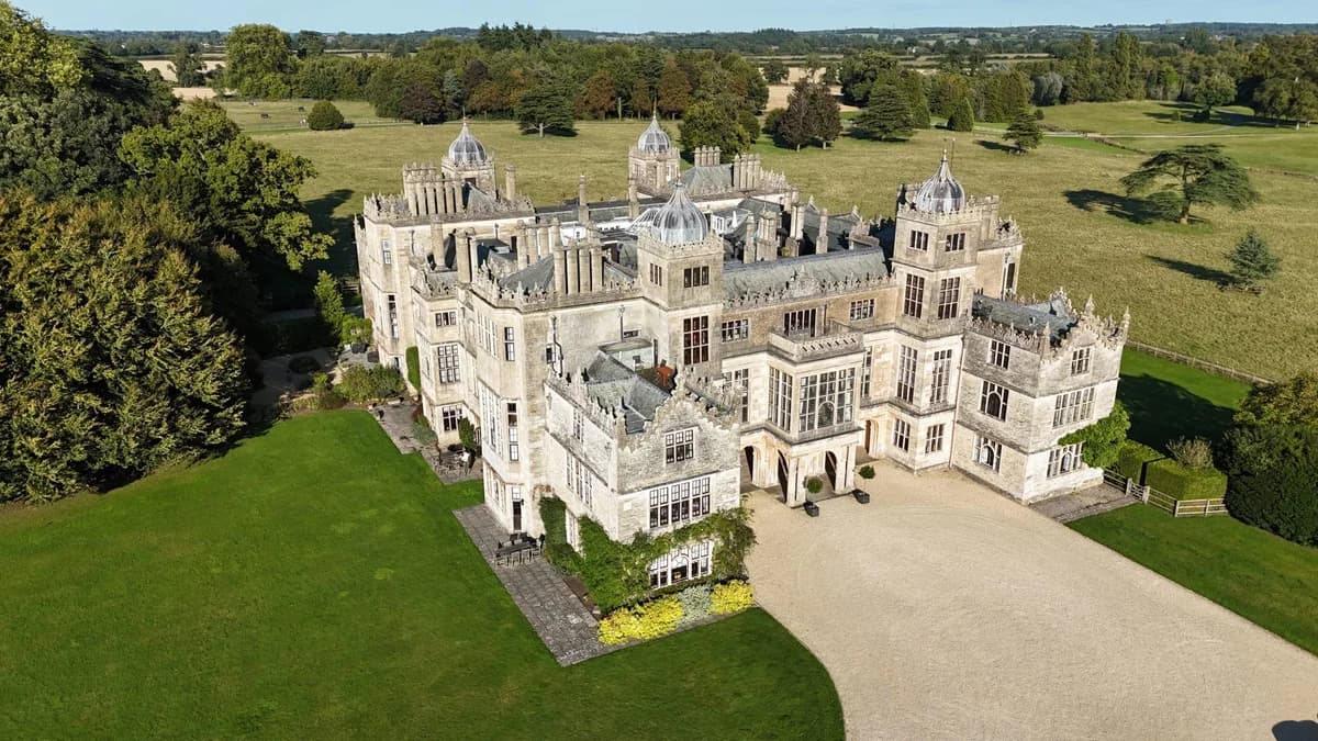 Charlton Park Estate, Malmesbury