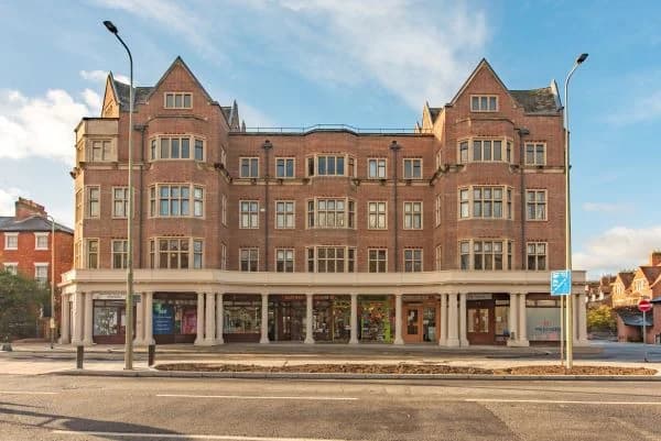 Podium - Oxford (Belsyre Court)