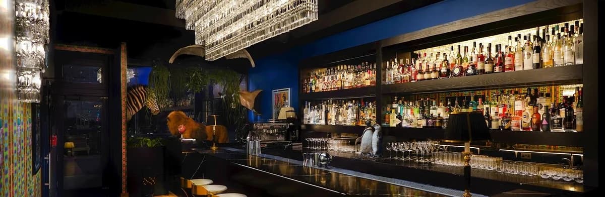 Hux Bar