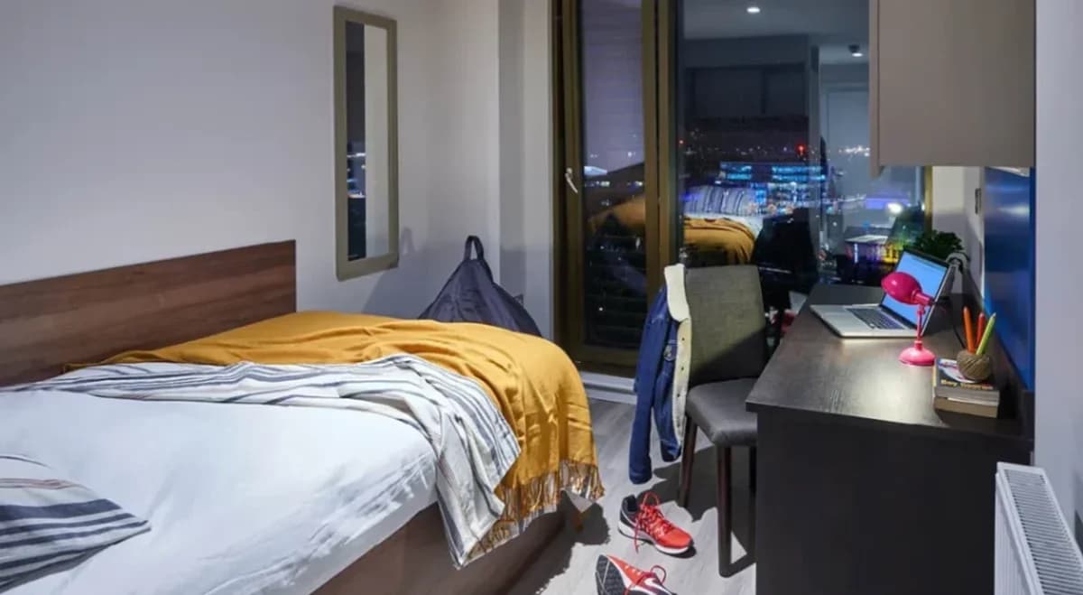 ROOMS® Southampton