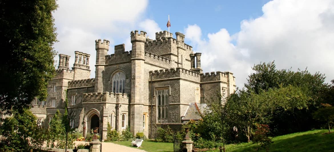 Fairlight Hall