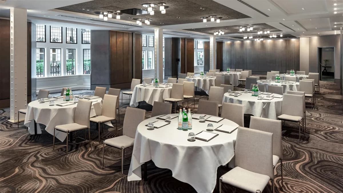 Meetings and events rooms by Radisson Blu Hotel, London Bloomsbury