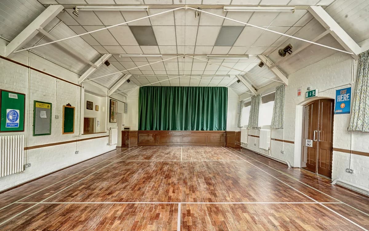 Capel Memorial Hall