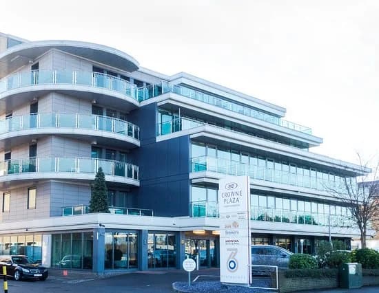 Crowne Plaza London - Kingston, an IHG Hotel