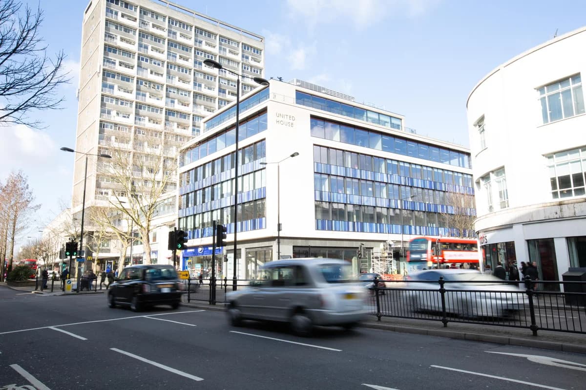 Fora - 19 Eastbourne Terrace